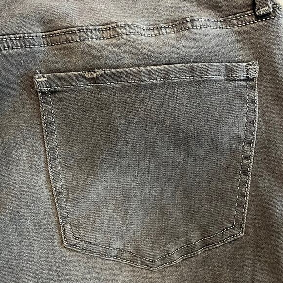 NYDJ Marilyn Straight Lift X Tuck Technology Jeans - Gray - Size 12 - Picture 7 of 12